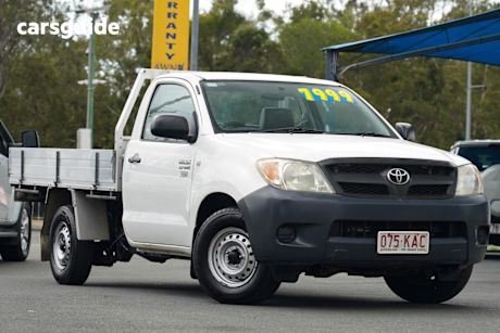 White 2006 Toyota Hilux Cab Chassis Workmate