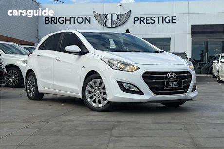 White 2016 Hyundai I30 Hatchback Active