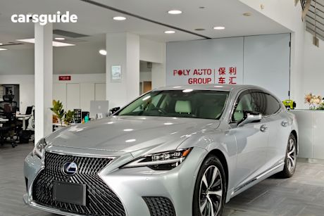 Silver 2021 Lexus LS500H Sedan