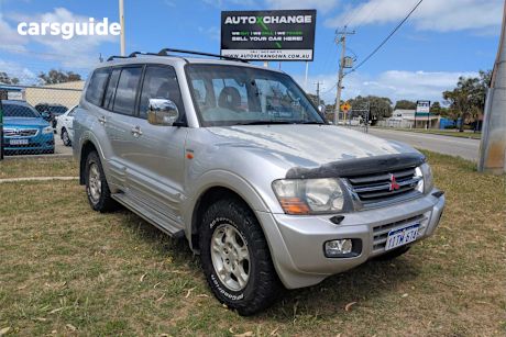Silver 2002 Mitsubishi Pajero Wagon Gls Lwb (4X4)