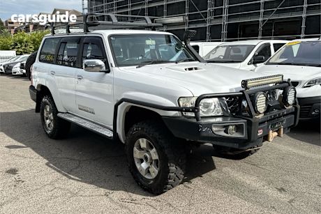 White 2012 Nissan Patrol Wagon St (4X4)