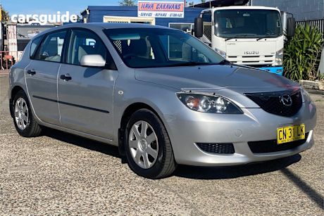 Silver 2005 Mazda 3 Hatchback Neo