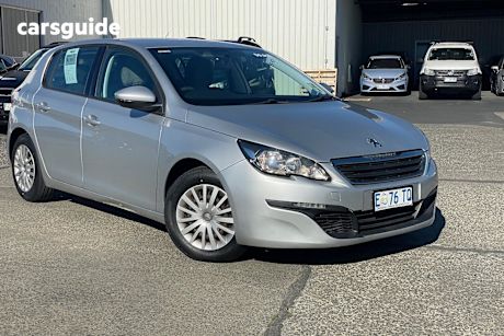 Silver 2015 Peugeot 308 Hatchback Access