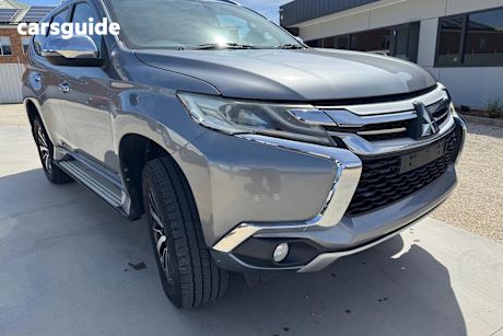 Grey 2016 Mitsubishi Pajero Sport Wagon Gls (4X4)
