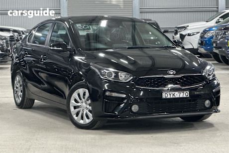 Grey 2018 Kia Cerato Sedan S