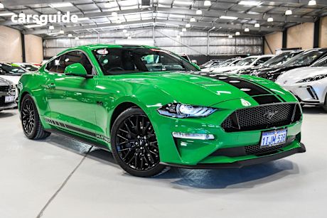 Green 2018 Ford Mustang Coupe Fastback Gt 5.0 V8