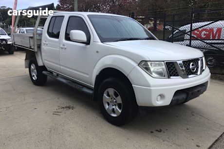 White 2010 Nissan Navara Dual Cab Pick-up St (4X4)