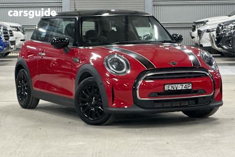 Red 2021 Mini Cooper Hatchback Classic 3D Hatch