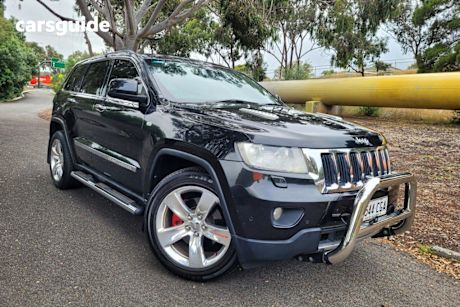 Black 2013 Jeep Grand Cherokee Wagon Limited (4X4)