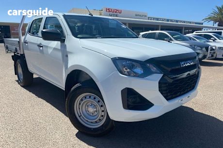 White 2025 Isuzu D-MAX Crew Cab Chassis Sx (4X4)