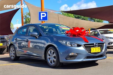 Blue 2014 Mazda 3 Hatchback Neo