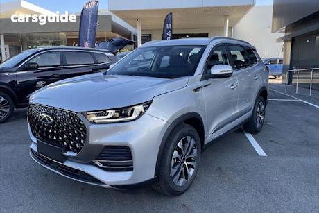 Silver 2024 Chery Tiggo 8 PRO MAX Wagon Urban 2Wd