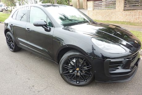 Black 2022 Porsche Macan Wagon T