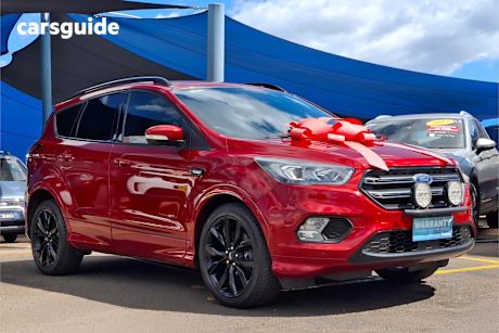 Red 2018 Ford Escape Wagon St-Line (Awd)