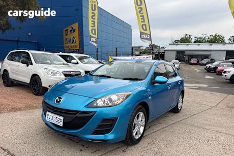 Blue 2009 Mazda 3 Hatchback Maxx