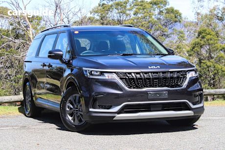 Grey 2023 Kia Carnival Wagon S