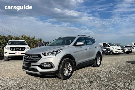 Silver 2017 Hyundai Santa FE Wagon Active Crdi (4X4)