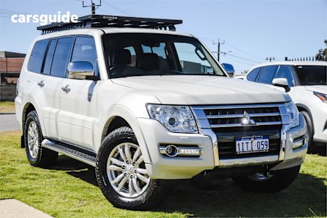 White 2016 Mitsubishi Pajero Wagon Gls Lwb (4X4)