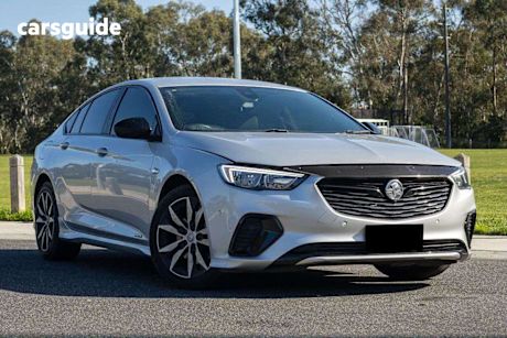 2018 Holden Commodore Liftback Rs