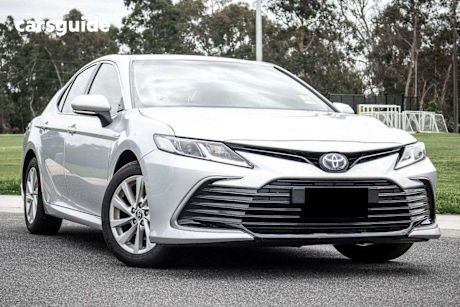 Silver 2022 Toyota Camry Sedan Ascent