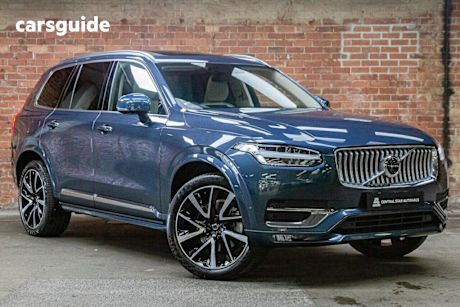Blue 2022 Volvo XC90 Wagon B6 Inscription Mhev
