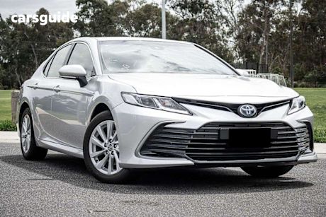Silver 2021 Toyota Camry Sedan Ascent
