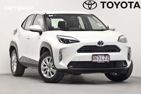 White 2024 Toyota Yaris Cross Wagon Gx Hybrid (Awd)