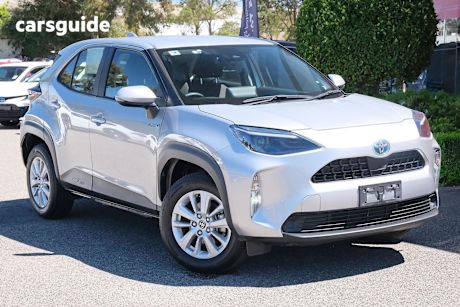 Silver 2022 Toyota Yaris Cross Wagon Gx Hybrid