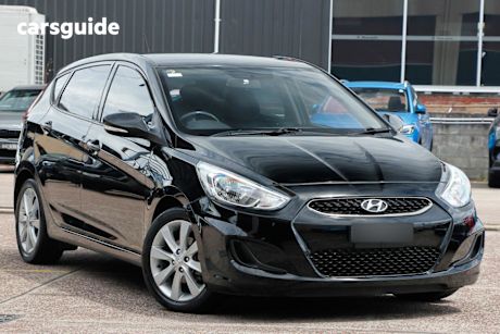 Black 2018 Hyundai Accent Hatchback Sport