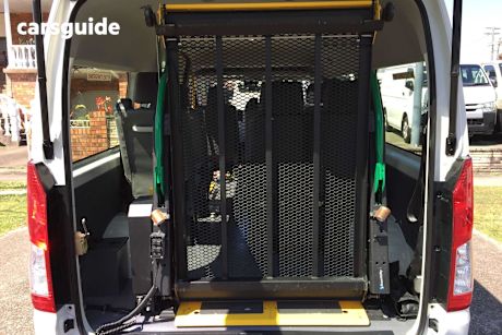 White 2021 Toyota HiAce Bus Slwb Commuter (12 Seats)