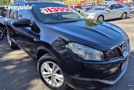 Black 2013 Nissan Dualis Wagon +2 St (4X2)