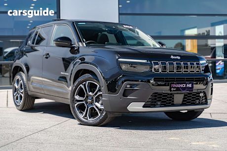 Black 2024 Jeep Avenger Wagon Summit