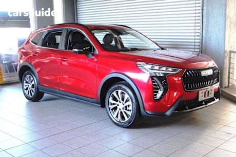 Red 2025 GWM Haval Jolion Wagon Lux