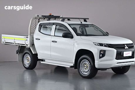 White 2021 Mitsubishi Triton Double Cab Chassis Glx (4X4)