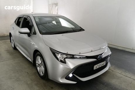 Silver 2019 Toyota Corolla Hatchback Ascent Sport (Hybrid)