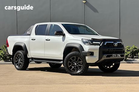 White 2023 Toyota Hilux Double Cab Pick Up Rogue (4X4)
