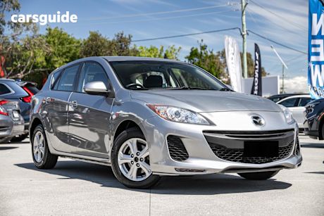 Silver 2013 Mazda 3 Hatchback Neo