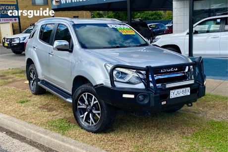 Silver 2020 Isuzu MU-X SUV LS-T