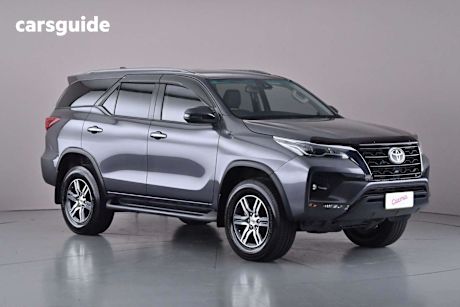 Grey 2022 Toyota Fortuner Wagon Gxl