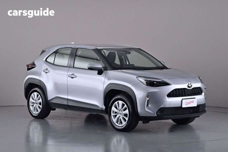 Silver 2022 Toyota Yaris Cross Wagon Gx