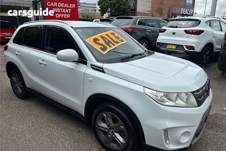 White 2016 Suzuki Vitara Wagon Rt-S