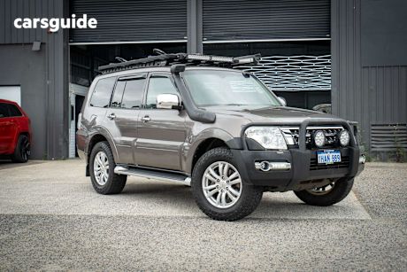 Grey 2016 Mitsubishi Pajero Wagon Gls Lwb (4X4)