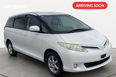 White 2011 Toyota Estima Commercial G 4WD WELCAB