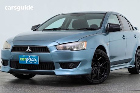 Green 2009 Mitsubishi Lancer Sedan Vr-X