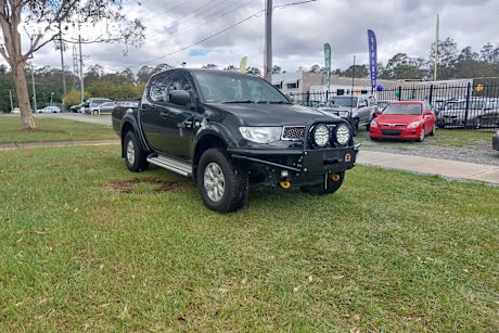 Black 2012 Mitsubishi Triton Double Cab Utility Gl-R (4X4)