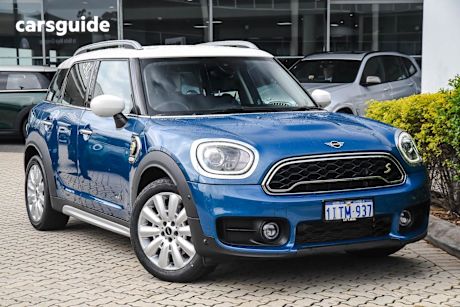 Blue 2020 Mini Countryman Wagon Cooper Se All4 Signature (Hyb)