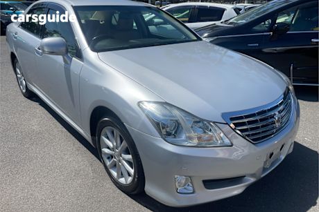 Silver 2008 Toyota Crown Sedan ROYAL SALOON