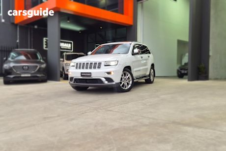 White 2014 Jeep Grand Cherokee Wagon Summit (4X4)