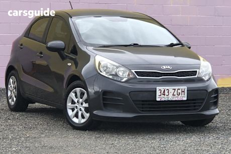 Grey 2014 Kia RIO Hatchback S