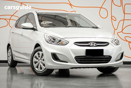 Silver 2016 Hyundai Accent Hatchback Active